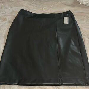 NWT Faux Leather Black Size 1X Skirt 12Thompson Brand